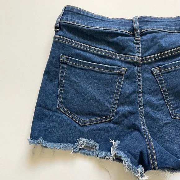 Denim high rise shorts - Picture 6 of 7